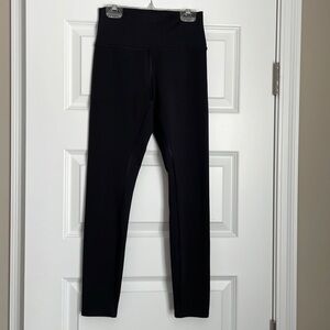 Alo airlift, 7/8 leggings size medium